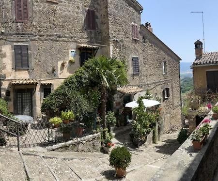 Апартаменты Cortile Nel Borgo Чивителла-Д'Альяно Экстерьер фото